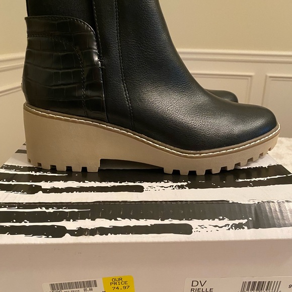 NWT Dolce Vita Rielle Wedge Bootie Black Size 9M - Picture 4 of 6